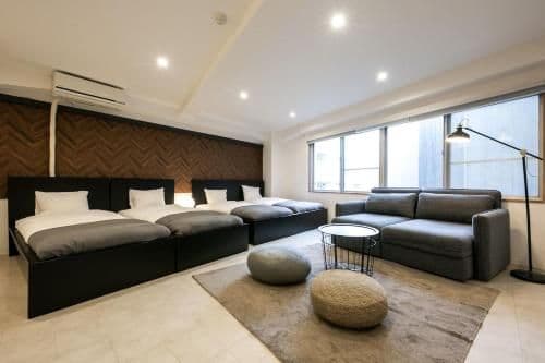 Deluxe Apartment