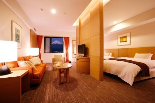 โฮเทล แกรนด์ ฟูจิ (Hotel Grand Fuji)4