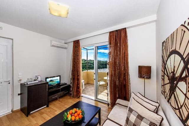 JUNIOR SUITE STANDARD