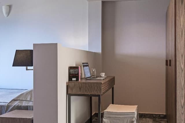SUITE TWO BEDROOMS