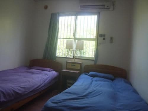 Twin Room with Shared Bathroom and Toilet