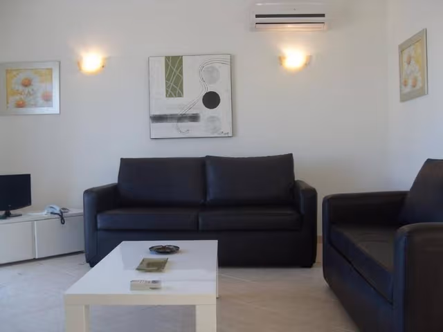APARTMENT ONE BEDROOM