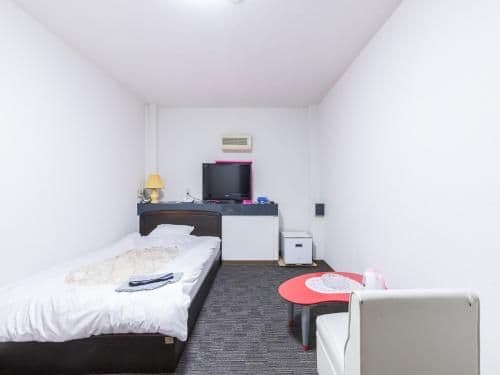 Single Room - Smoking