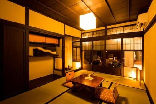 Suite Japanese-Style Townhouse 125㎡ with Open-Air Bath