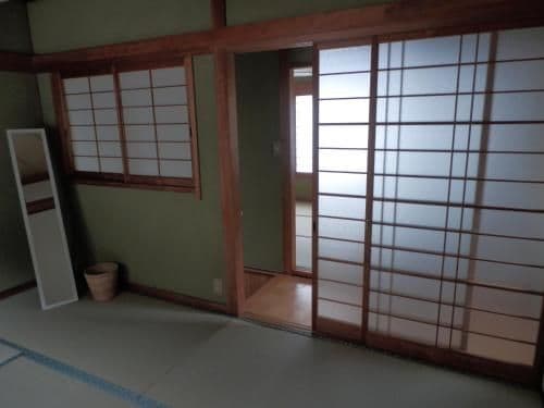 Single Bed in Male Dormitory Room