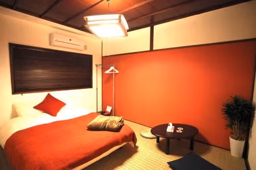 Double Room with Tatami Area and Shared Bathroom
