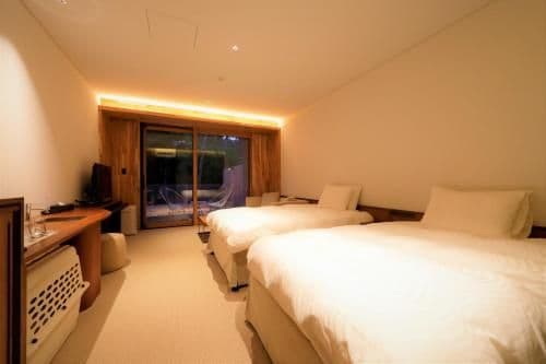 Standard Twin Room with Garden View