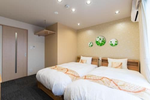 Standard Twin Room