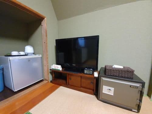 Japanese-Style Room