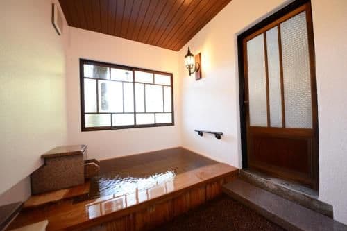 Japanese-Style Premium Room with Tatami Area and Private Bath - Kaori