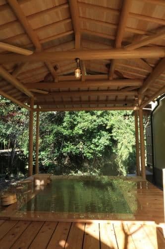 Japanese-Style Family Room with Open-Air Bath