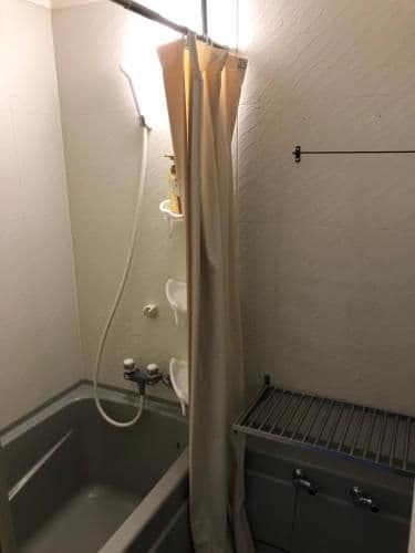 Single Bed in Mixed Dormitory Room
