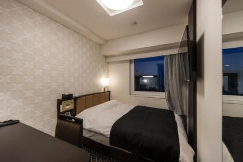 Single Room - Non-Smoking