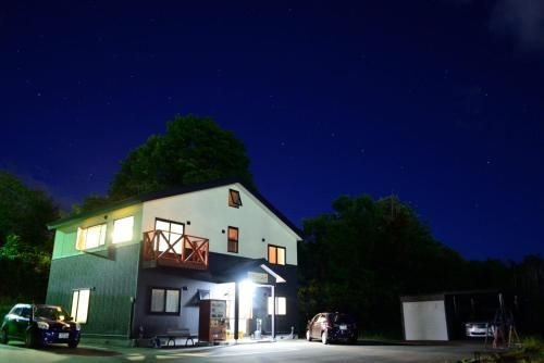นิเซโก ทาบิ ซูมูกิ แบคแพคเกอร์ส (Niseko Tabi-tsumugi Backpackers)0
