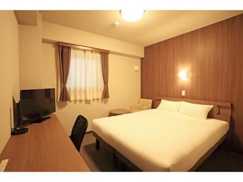 Double Room with Private Bathroom - Non-Smoking
