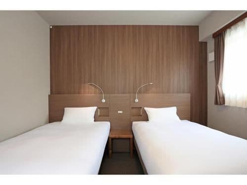 Twin Room with Bathroom - Non Smoking