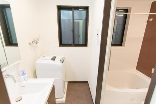 Apartment (5 Adults)