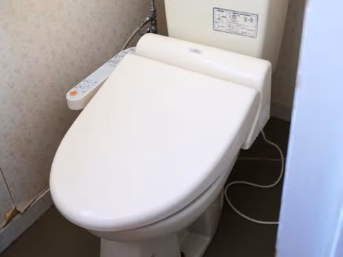 Standard Twin Room with Shared Bathroom