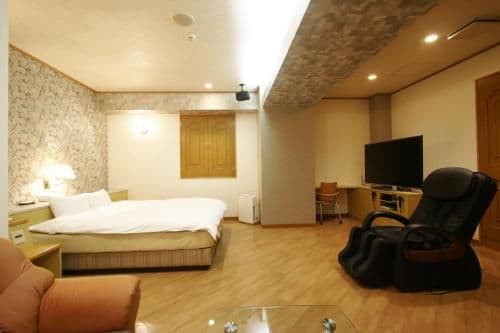 King Room