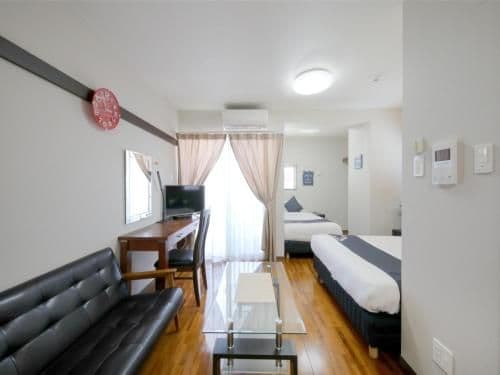 Triple Room - Non-Smoking