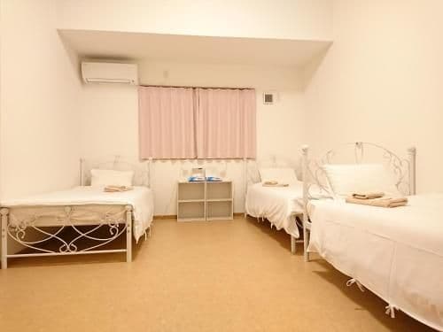 Male Only Quadruple Room with Shared Shower and Toilet