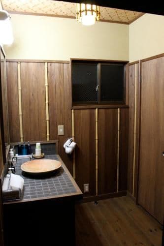 Deluxe Room with Tatami Area and Shared Bathroom and Private Toilet and Mountain View