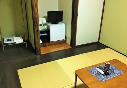 Japanese-Style Twin Room with Shared Bathroom