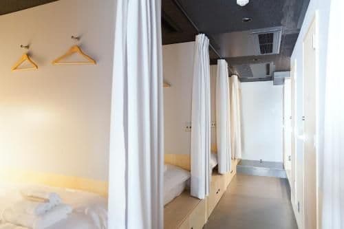 Single Bed in Male Dormitory Room with Shared Bathroom