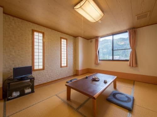 Japanese-Style Room Selected at Check-In