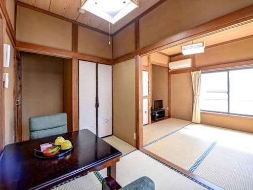 Japanese Style Room with Shared Bathroom