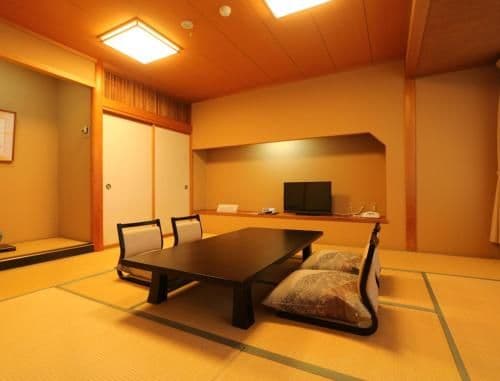 Japanese-Style Standard Room and Northern Alps View