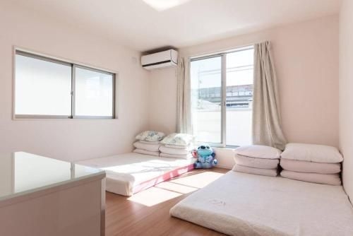 Hinode House0