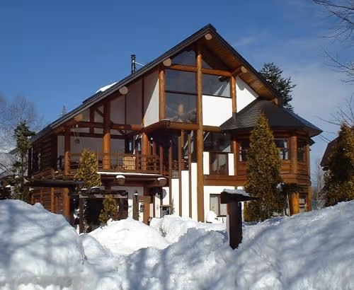 Seven-Bedroom House