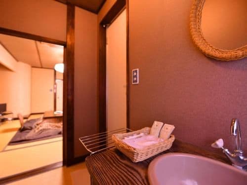 Japanese-Style Room