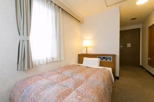 Single Room - Non-Smoking
