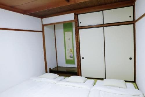 Three-bedrooms Japanese House