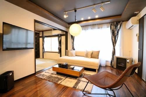Deluxe Apartment