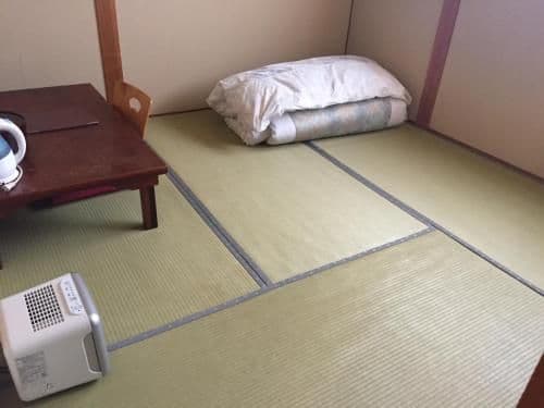 Economy Twin Room