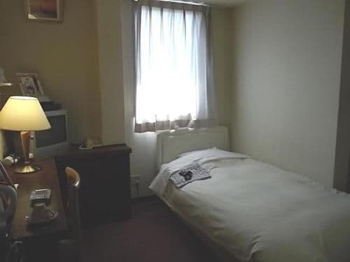 Single Room - Non-Smoking