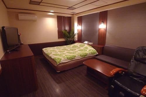 Standard King Room