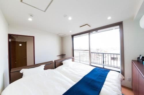 Twin Room with City View