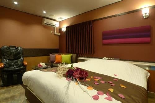 Single Room with Bathroom