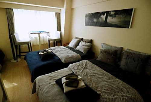 JR 1 min/Shinsaibashi 13min/Kyoto 25min/FREE WIFI JR 1 min/Shinsaibashi 13min/Kyoto 25min/FREE WIFI