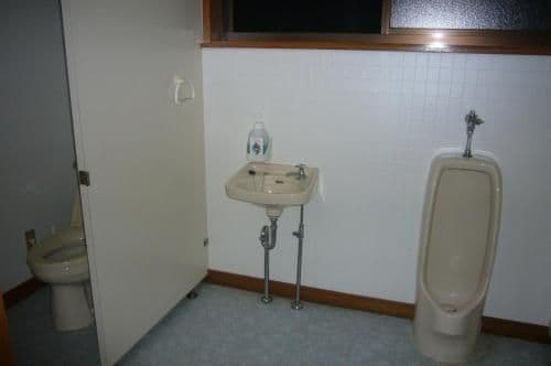 Economy Quadruple Room with Shared Bathroom