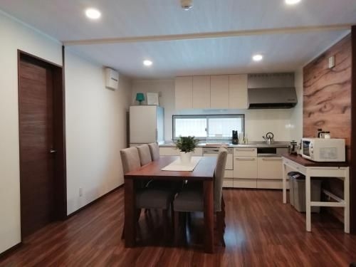 Hakuba Powder Cottage Crystal2