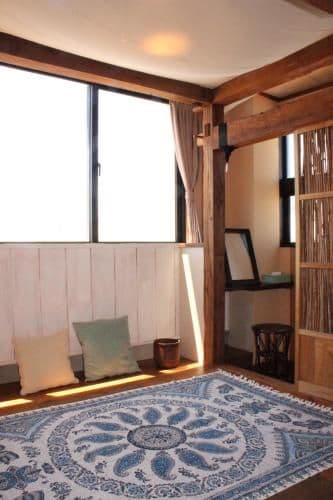 Quadruple Room with Shared Bathroom