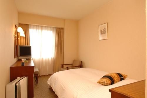 แกรนด์ พลาซ่า นะกัตสึ โฮเทล (Grand Plaza Nakatsu Hotel)1
