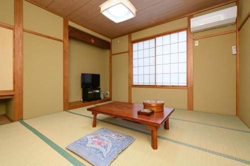 OYO Ryokan Ryosou Minato Sado4