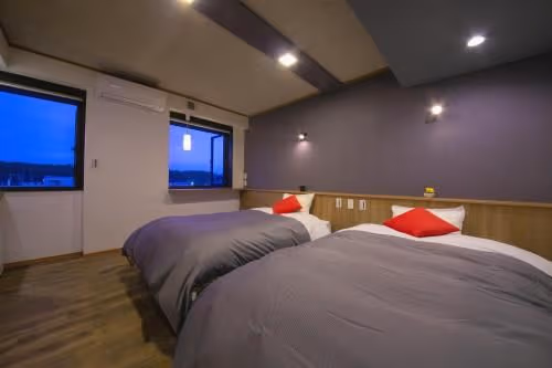 Twin Room with View
