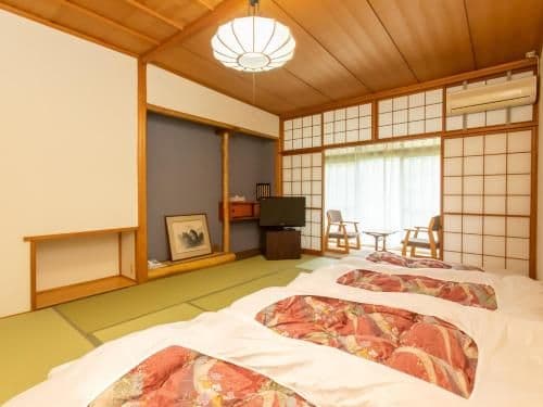 Japanese-Style Quadruple Room with Shared Bathroom - Non-Smoking